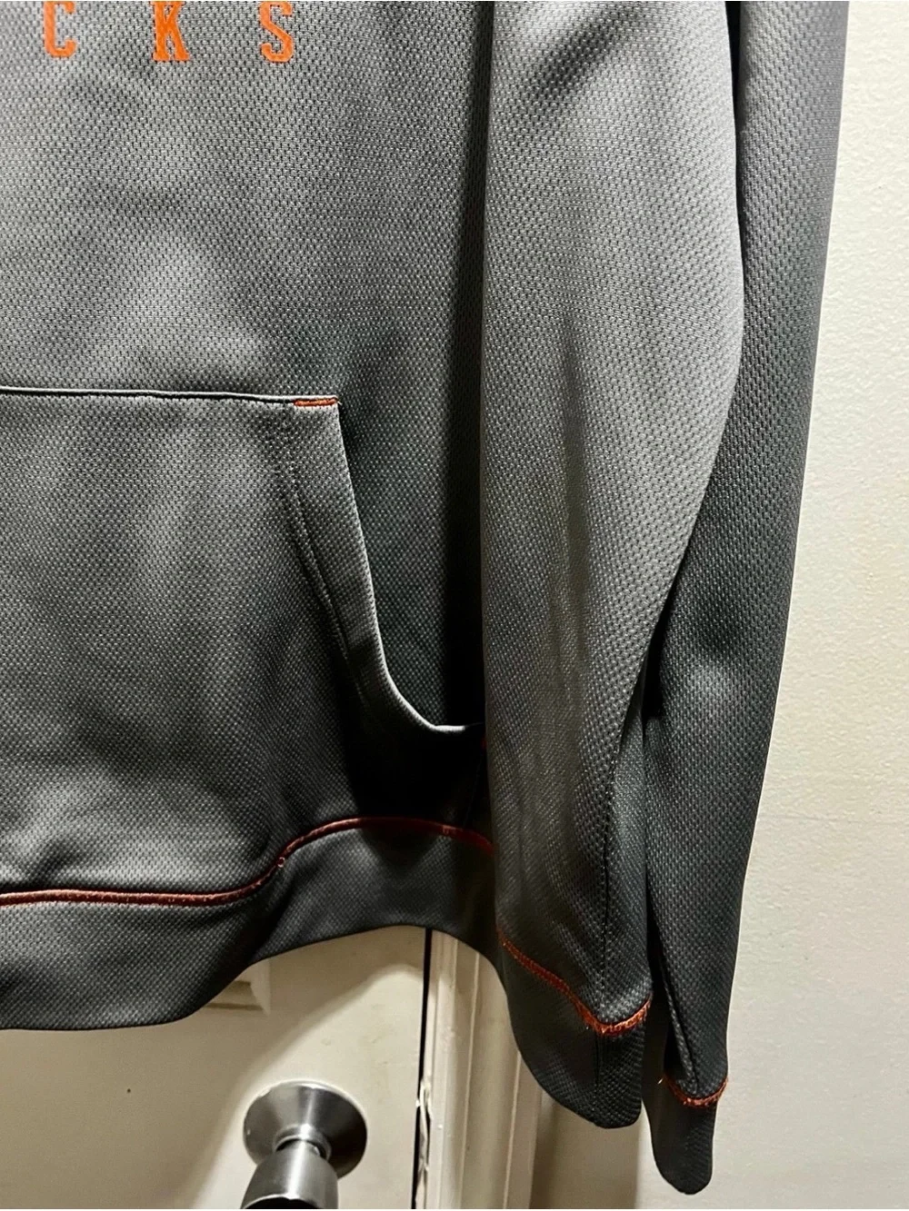 NBA New York Knicks Gray & Orange TX3 Warm Athletic Sweatshirt with Hoodie - Picture 8 of 9